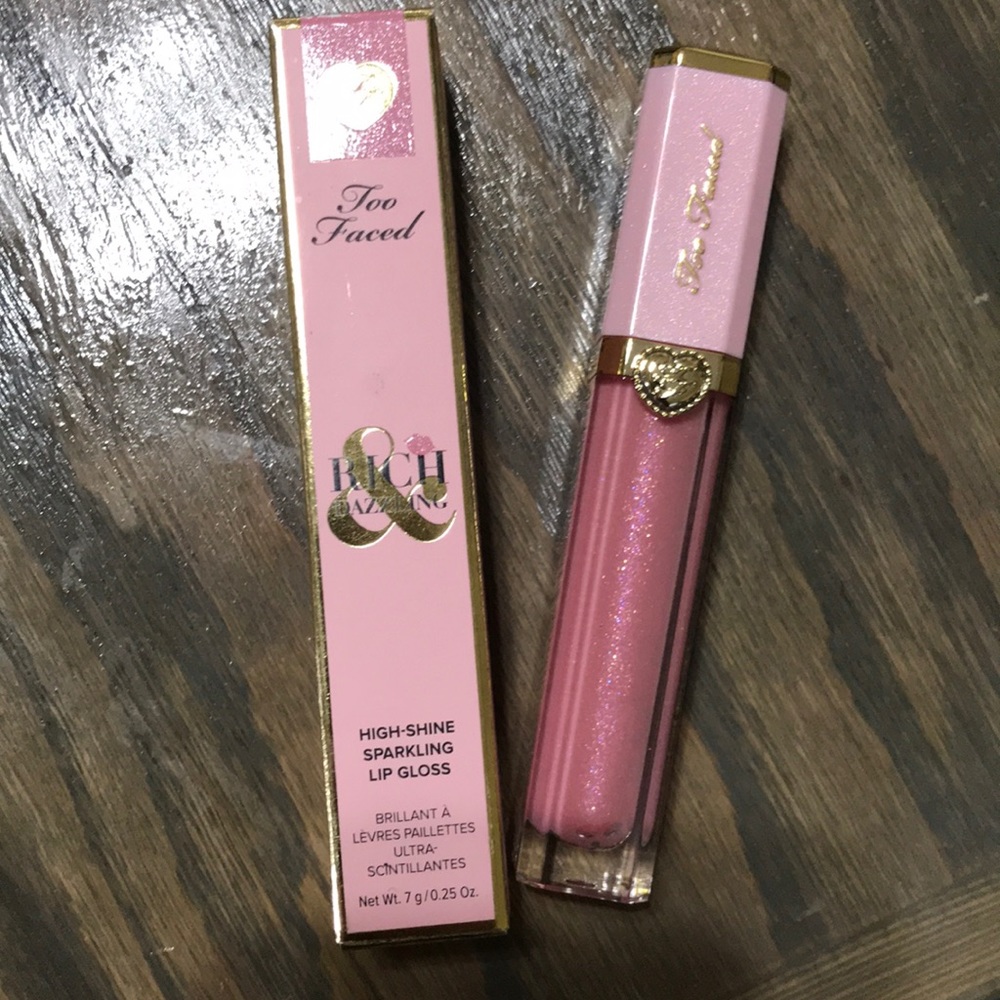 Too Faced Lip Gloss - 2 Night Stand